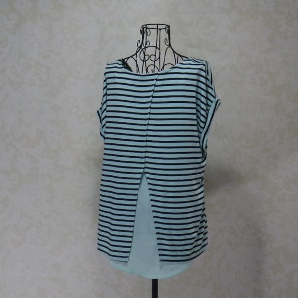 🎉APT. 9 Blue Black Stripes Short Sleeve Shirt Top - Picture 5 of 11